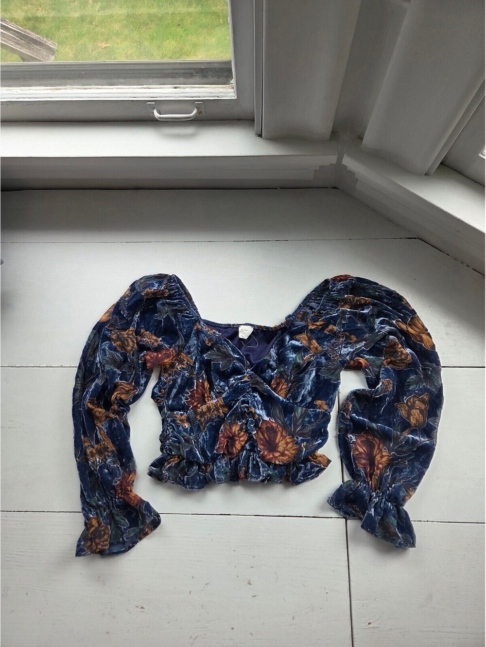 By Together Collection Blue Floral Velvet Long Sleeve Blouse Size Small